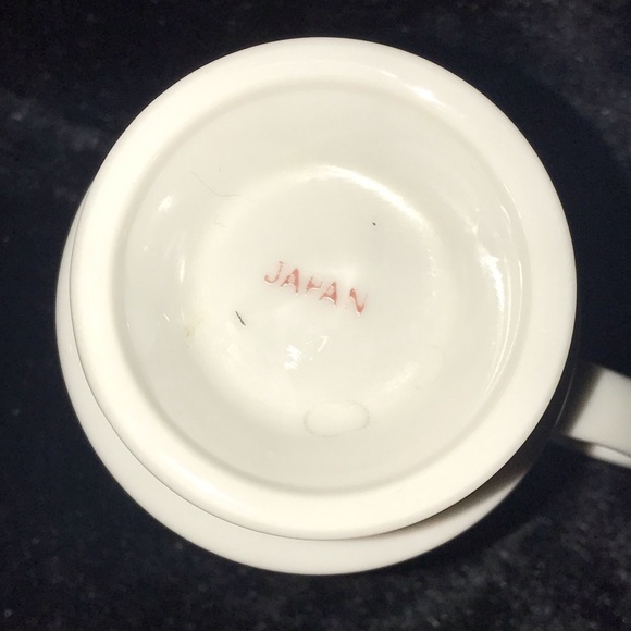 🧡💛Cute Vintage Mug💛🧡 - Picture 4 of 4